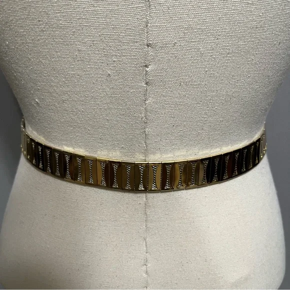 Metal Chain Gold Tone Belt Small/Medium - Picture 3 of 8